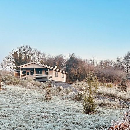 Little Rock Retreat Log Cabin With Hot Tub Castletown Gheoghegan Kültér fotó