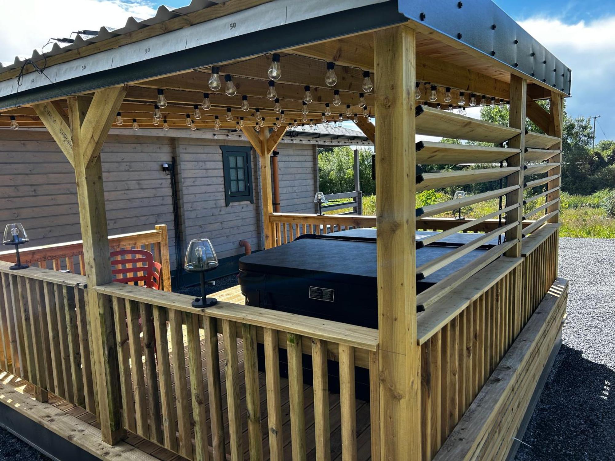 Little Rock Retreat Log Cabin With Hot Tub Castletown Gheoghegan Kültér fotó
